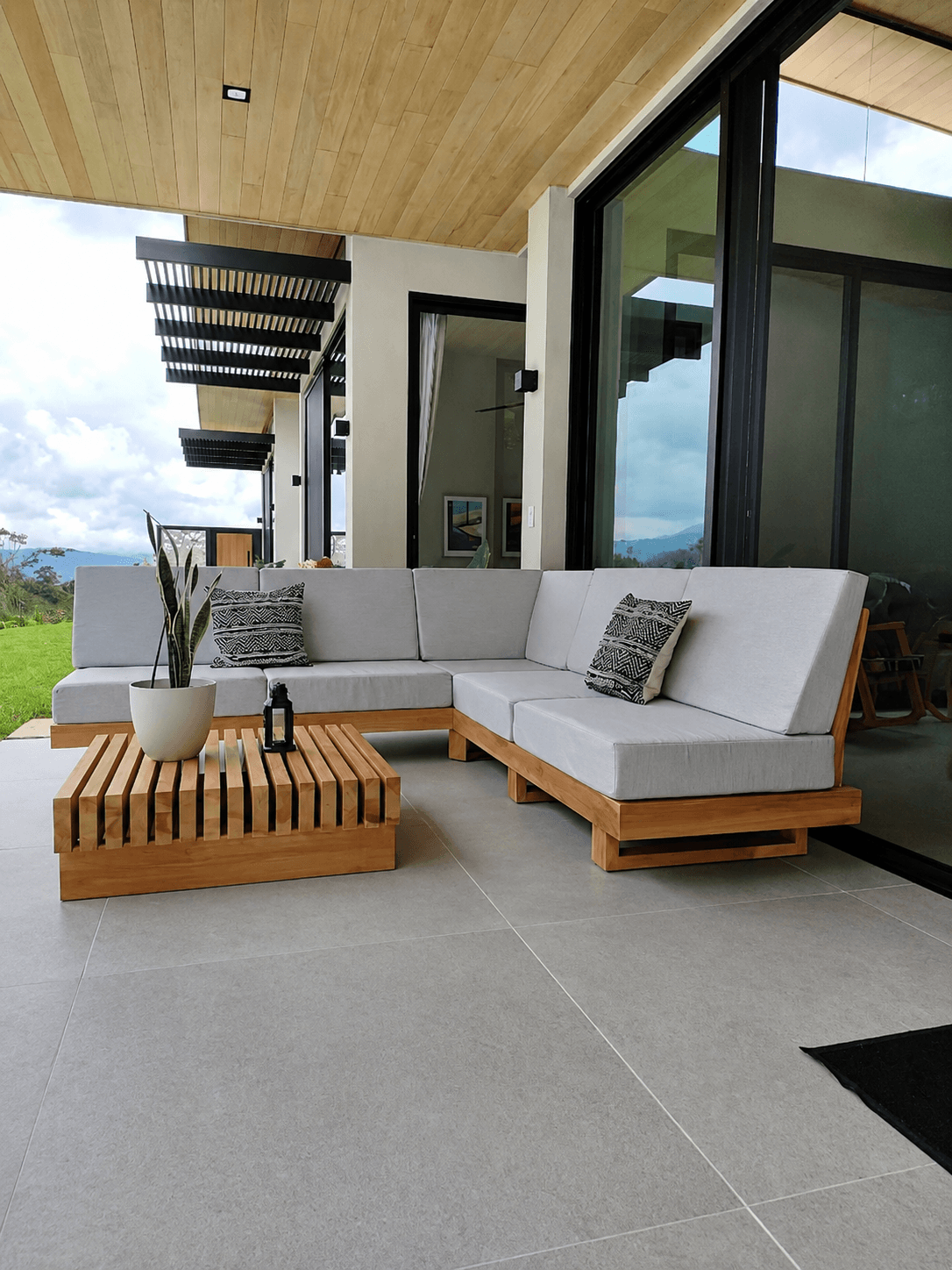 Terraza y mobiliario exterior - Casa Authentica