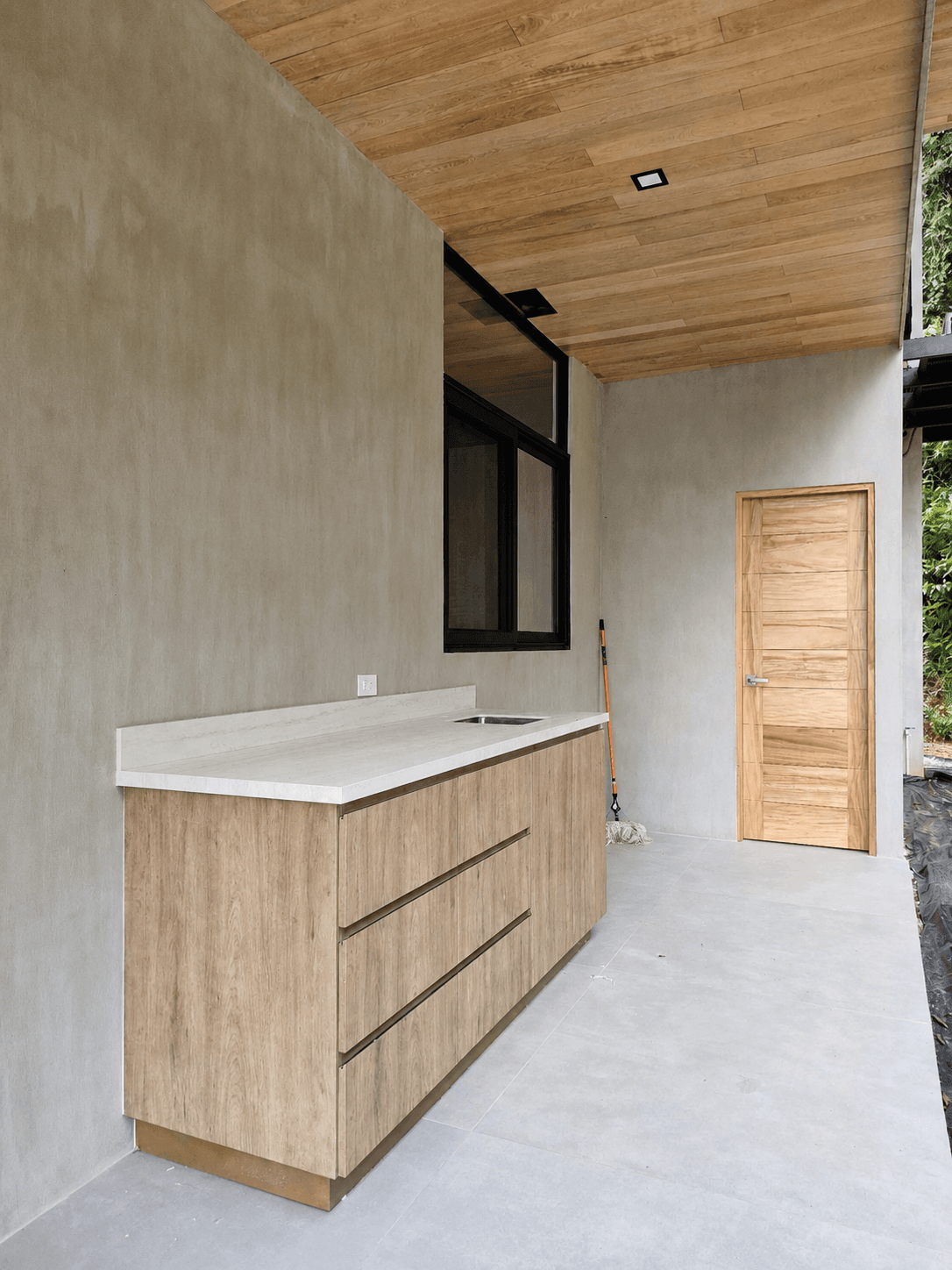 Outdoor kitchen - El Torito House