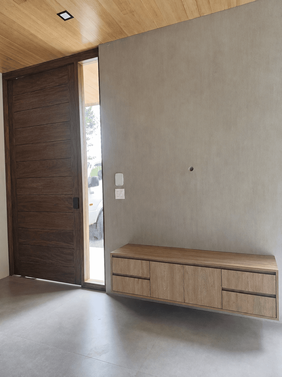 Doors, entryway and bench - El Torito House